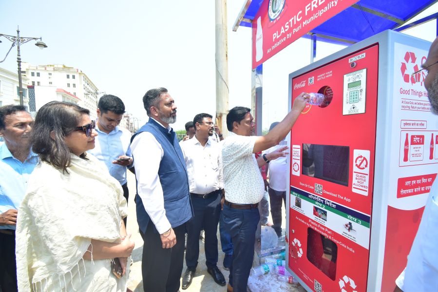 Coca-Cola India Installs Reverse Vending Machines In Puri To Advance Responsible Plastic Collection